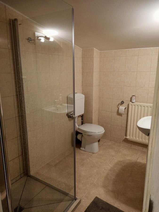 Hostel Zielone Wzgorze Wałbrzych Exteriér fotografie